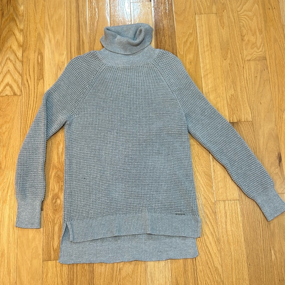Michael Kors High/Low Grey Turtle Neck Size Small